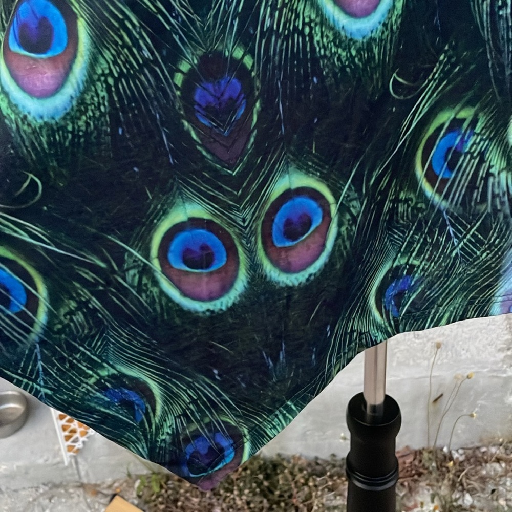 Peacock Feather Print Women's Top - Picture 8 of 9